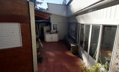 BAJO SU VALOR - CHALET EN SIERRA DE LOS PADRES -VENTA O PERMUTA - GAS NATURAL