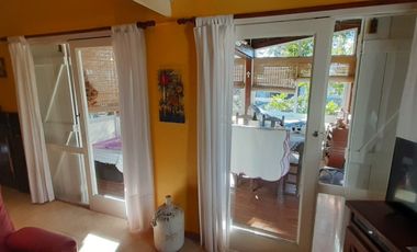 BAJO SU VALOR - CHALET EN SIERRA DE LOS PADRES -VENTA O PERMUTA - GAS NATURAL