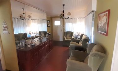 BAJO SU VALOR - CHALET EN SIERRA DE LOS PADRES -VENTA O PERMUTA - GAS NATURAL