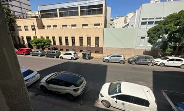 58 E/ 5 Y 6 - CONSULTORIOS/ LOCAL EN VENTA