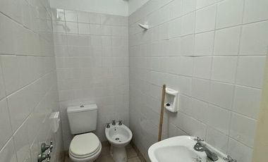 58 E/ 5 Y 6 - CONSULTORIOS/ LOCAL EN VENTA