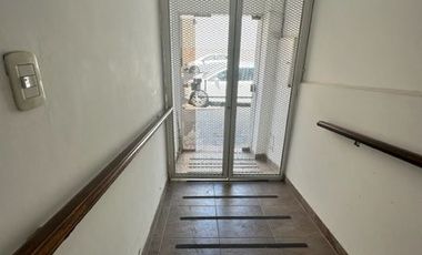 58 E/ 5 Y 6 - CONSULTORIOS/ LOCAL EN VENTA