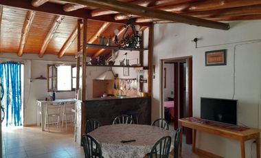 K065MC - 2 Casas + monoambiente en Mina Clavero