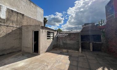 Casa En Venta En Campana BARRIO DÁLMINE OPORTUNIDAD VIVENDA CONSULTORIO VERSÁTIL