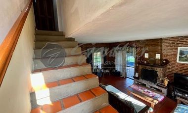 Casa En Venta En Zárate: BARRIO SAAVEDRA Oportunidad CHALET ÚNICO