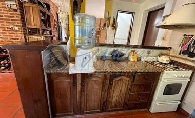 Casa En Venta En Zárate: BARRIO SAAVEDRA Oportunidad CHALET ÚNICO