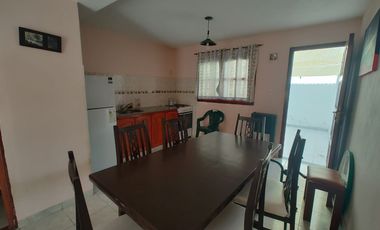 Dúplex en venta de 2 dormitorios c/ cochera en Costa Azul