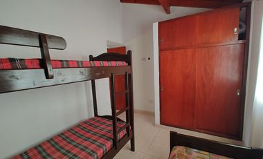 Dúplex en venta de 2 dormitorios c/ cochera en Costa Azul