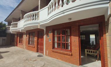 Dúplex en venta de 2 dormitorios c/ cochera en Costa Azul