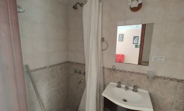 Dúplex en venta de 2 dormitorios c/ cochera en Costa Azul