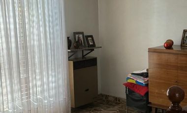 Casa en venta de 3 dormitorios c/ cochera en Nueva Pompeya