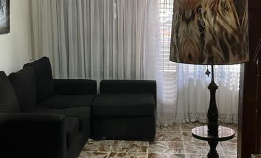 Casa en venta de 3 dormitorios c/ cochera en Nueva Pompeya