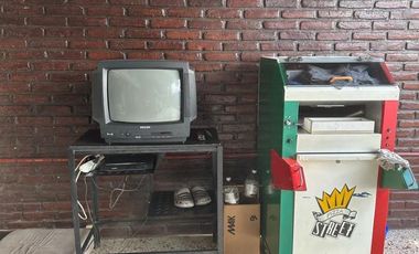 Casa en venta de 3 dormitorios c/ cochera en Nueva Pompeya