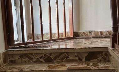 Casa en venta de 3 dormitorios c/ cochera en Nueva Pompeya