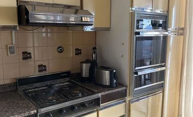 Casa en venta de 3 dormitorios c/ cochera en Nueva Pompeya