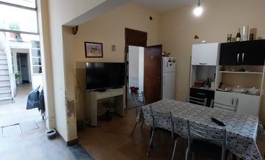 Casa en venta de 4 dormitorios en Parque Patricios
