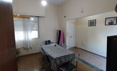 Casa en venta de 4 dormitorios en Parque Patricios