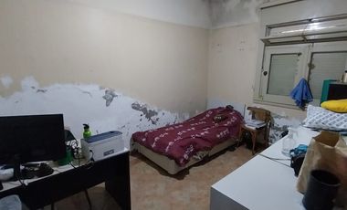Casa en venta de 4 dormitorios en Parque Patricios