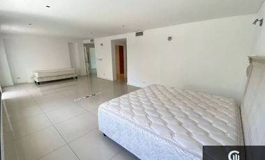 Casa en alquiler de 5 dormitorios c/ cochera en Manuel Alberti