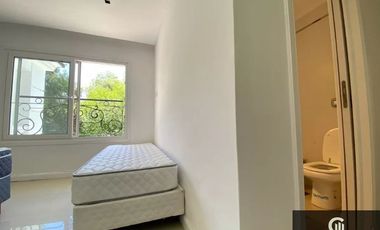 Casa en alquiler de 5 dormitorios c/ cochera en Manuel Alberti