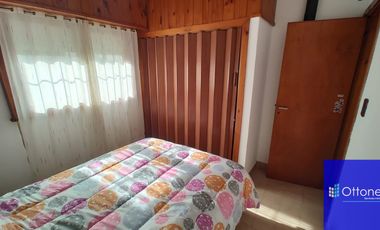 Departamento en venta de 2 dormitorios c/ cochera en Costa Azul