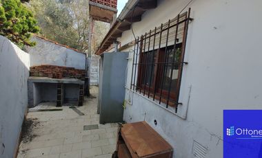 Departamento en venta de 2 dormitorios c/ cochera en Costa Azul