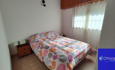 Departamento en venta de 2 dormitorios c/ cochera en Costa Azul