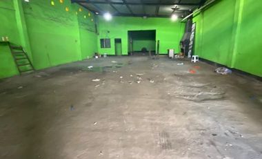 Galpón en venta de 300m2 ubicado en Moreno