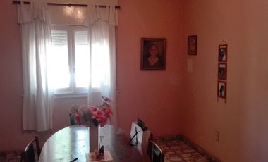 Casa en venta de 3 dormitorios en Parque Patricios