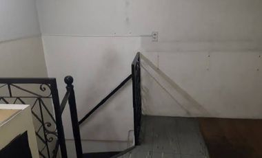 OPORTUNIDAD VENTA LOCAL COMERCIAL GALERIA FLORES SOBRE AV RIVADAVIA