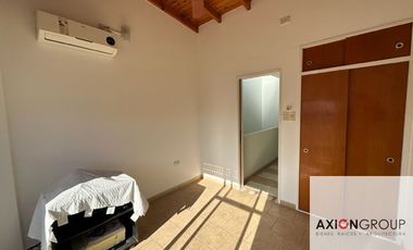 Casa en venta de 4 dormitorios c/ cochera en La Plata