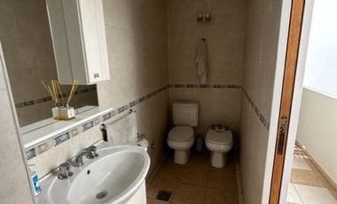 Casa en venta de 4 dormitorios c/ cochera en La Plata