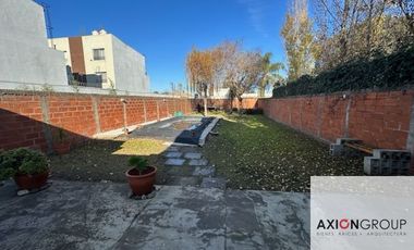 Casa en venta de 4 dormitorios c/ cochera en La Plata