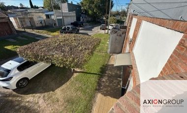 Casa en venta de 4 dormitorios c/ cochera en La Plata