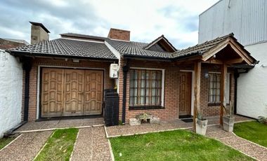 CHALET en venta ESTILO ELEGANTE Luminoso OPORTUNIDAD residencial amplitud