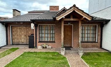 CHALET en venta ESTILO ELEGANTE Luminoso OPORTUNIDAD residencial amplitud