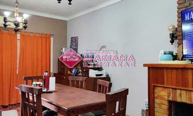 CASA EN VENTA - BARADERO