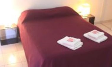 Departamento en alquiler temporario de 1 dormitorio c/ cochera en Universitario