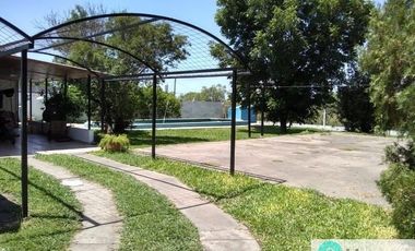 Casa quinta en venta de 900m2 ubicado en Otros Barrios