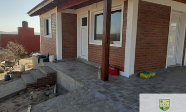 K080AP- Casa con 2 habitaciones en Arroyo de los Patos.