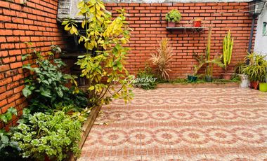 EXCLUSIVA PROPIEDAD 2 deptos pleno centro OPORTUNIDAD INVERSOR posibilidades