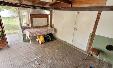 Casa en venta de 2 dormitorios c/ cochera en Mar de Ajo