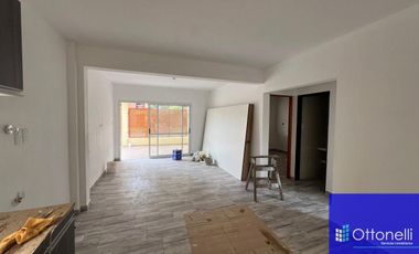 Departamento en venta de 2 dormitorios c/ cochera en San Bernardo