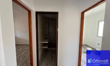 Departamento en venta de 2 dormitorios c/ cochera en San Bernardo