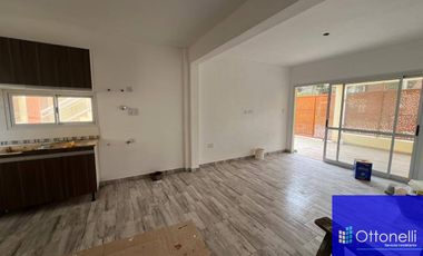 Departamento en venta de 2 dormitorios c/ cochera en San Bernardo