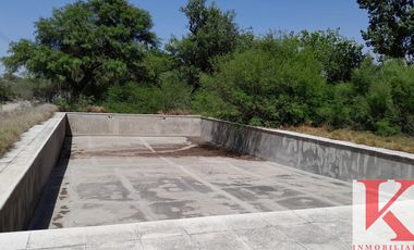 CAMPO CON PILETA