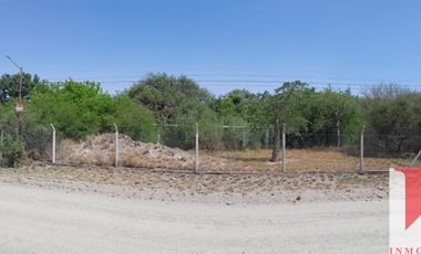 CAMPO CON PILETA
