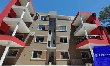 Departamento en venta de 2 dormitorios c/ cochera en San Bernardo