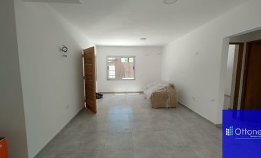 Departamento en venta de 2 dormitorios c/ cochera en San Bernardo