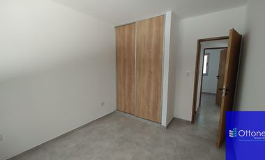 Departamento en venta de 2 dormitorios c/ cochera en San Bernardo